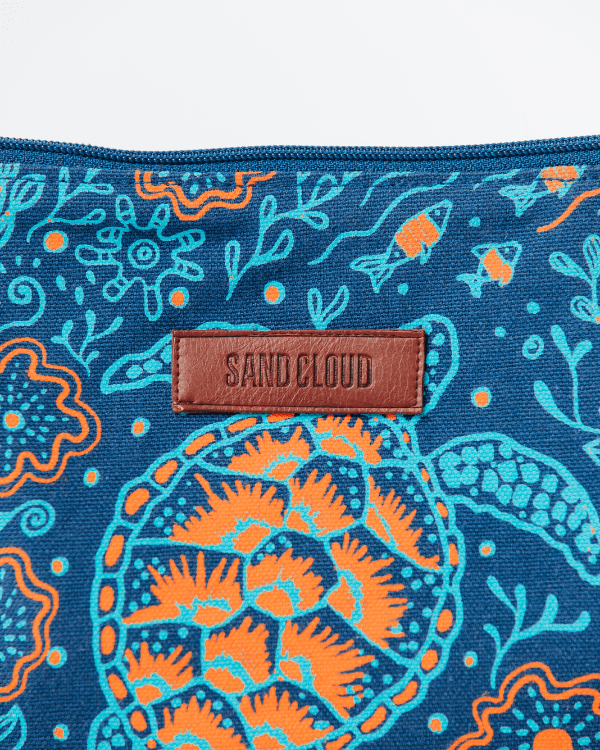 Reef Turtles Zipper Pouch