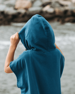 Terra Hooded Poncho Youth - Teal Blue