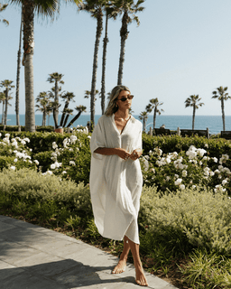 model-info:: Model is 5'9” and wearing a One Size