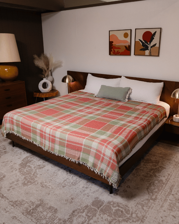 Christmas Plaid - PARTY BLANKET™