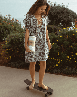 model-info:: Model is 5'5” and wearing a One Size