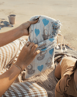 Ducky Gauze Receiving Blanket Single with Pouch