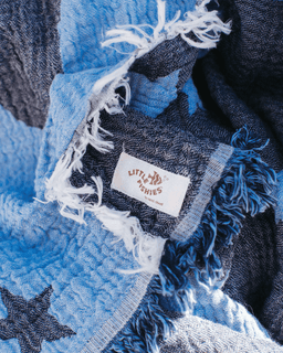 Twinkle Gauze Receiving Blanket with Pouch