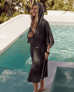 Falta Gauze Hooded Poncho - Black