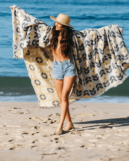 Zinnia - PARTY BLANKET™