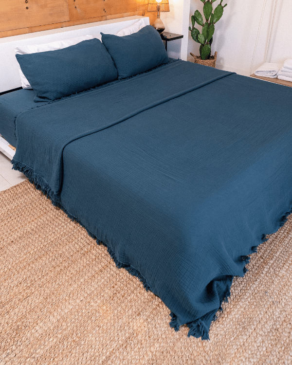 Lara Dark Denim - PARTY BLANKET™ XXL