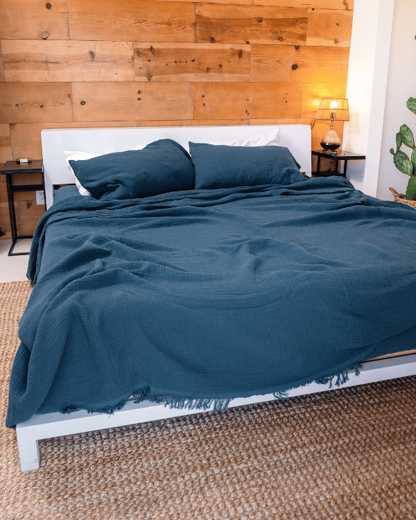 Lara Dark Denim - PARTY BLANKET™ XXL