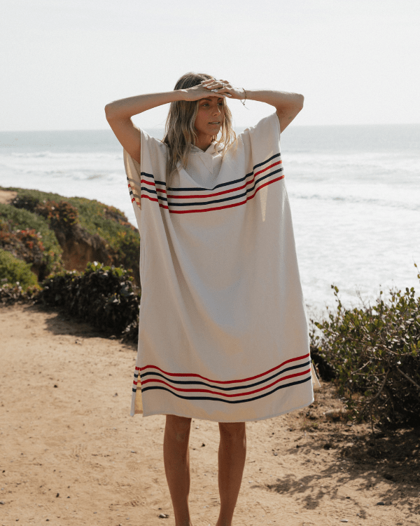 Border Classic Stripe Poncho - Red / Navy