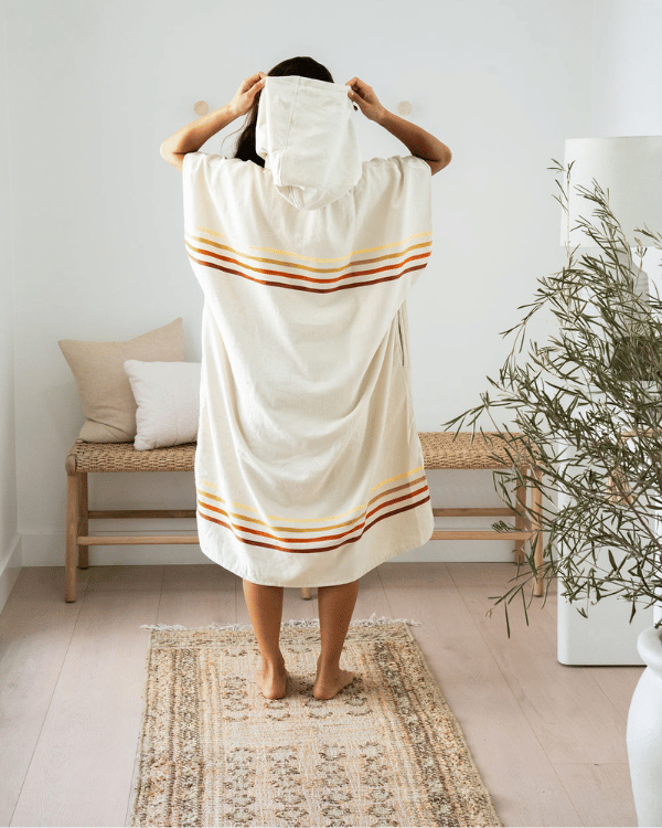 Border Classic Stripe Poncho Natural