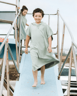 Terra Hooded Poncho Youth  - Sage