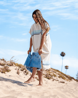 Border Classic Stripe Poncho - Aqua