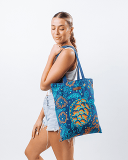 Reef Turtles Everyday Tote