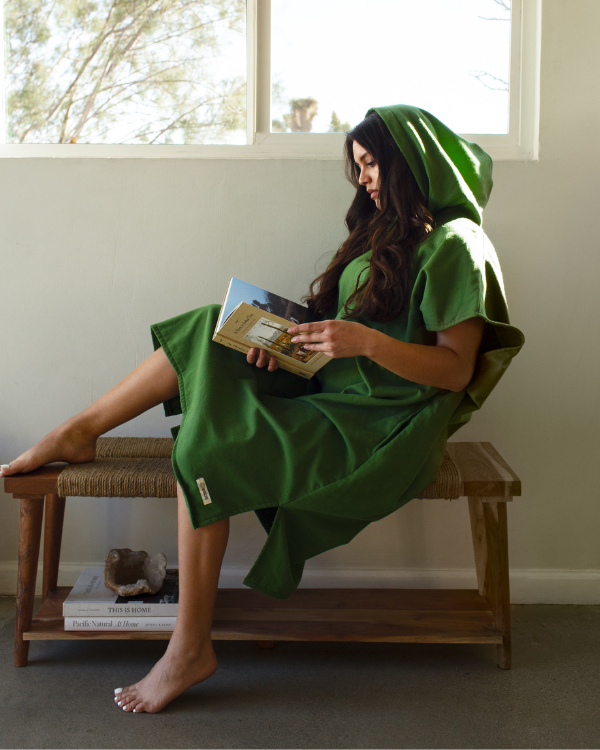 Terra Hooded Poncho- Green