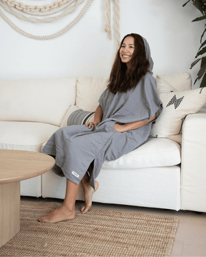 Terra Hooded Poncho Grey