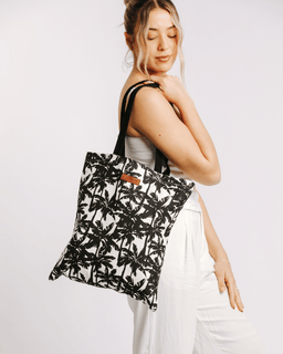 Palm Everyday Tote