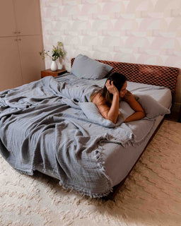 Lara Light Grey - PARTY BLANKET™