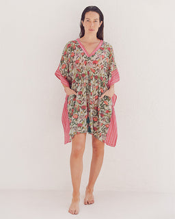 model-info:: Model is 5'8