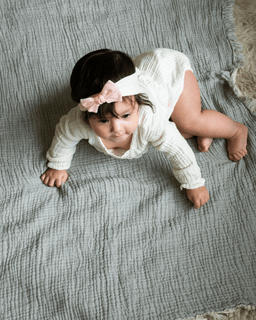 Little Fishies Gauze Receiving Blanket - Grey