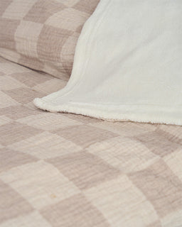 Cloud Checker Plush Blanket - Beige