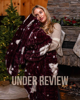 Christmas Tree Drift Blanket - Merlot