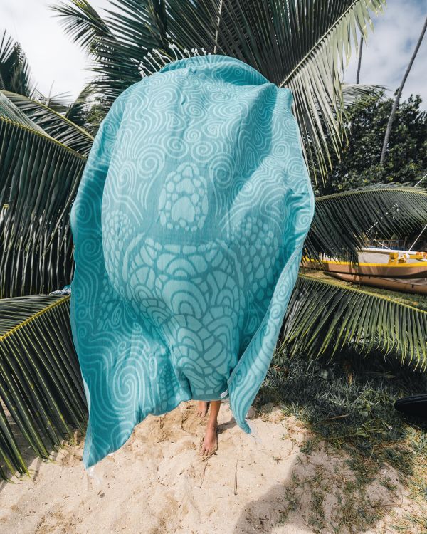  View of the swirl turtle towel in use